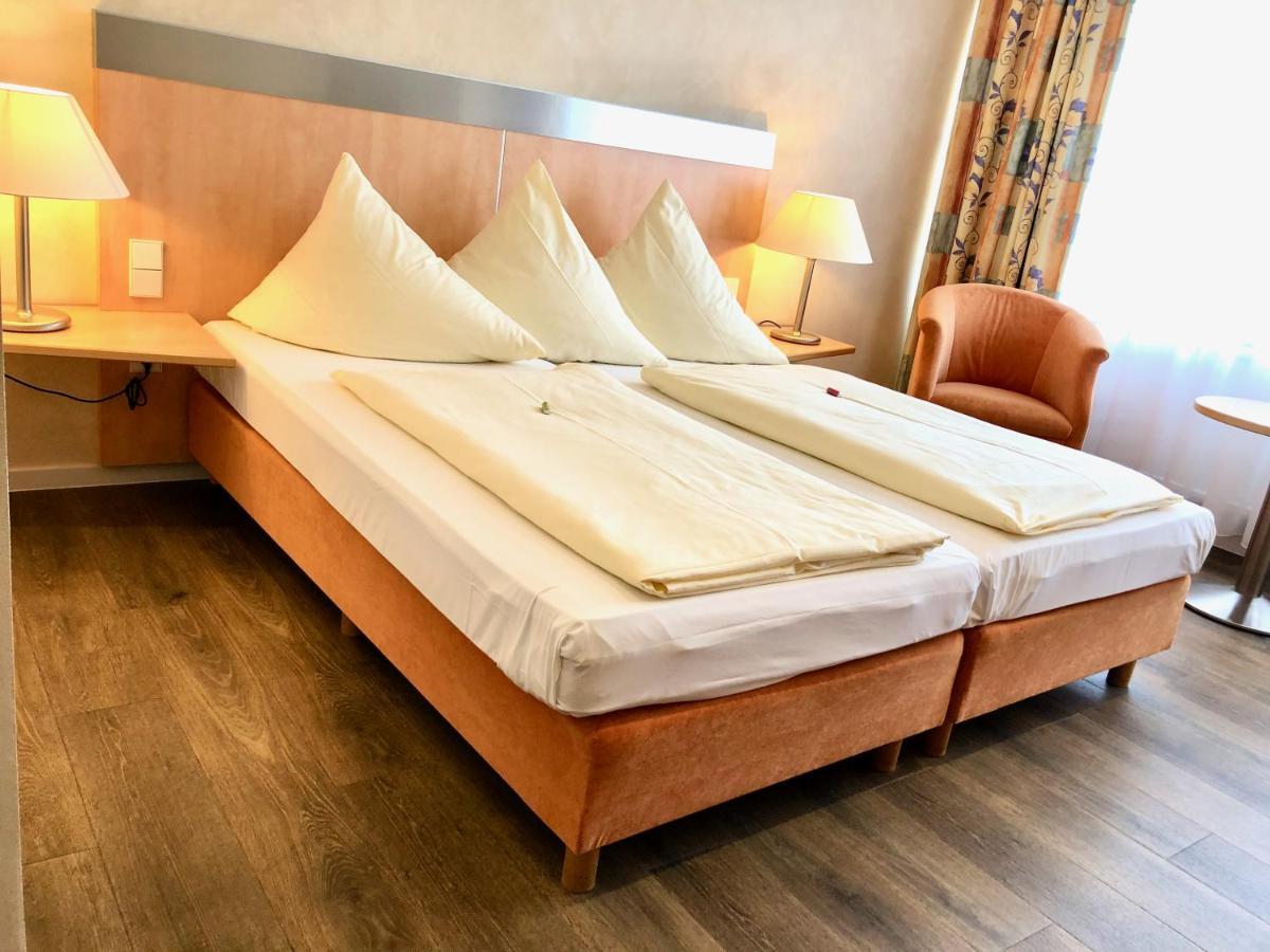 Hotel Central فرانكنتال المظهر الخارجي الصورة