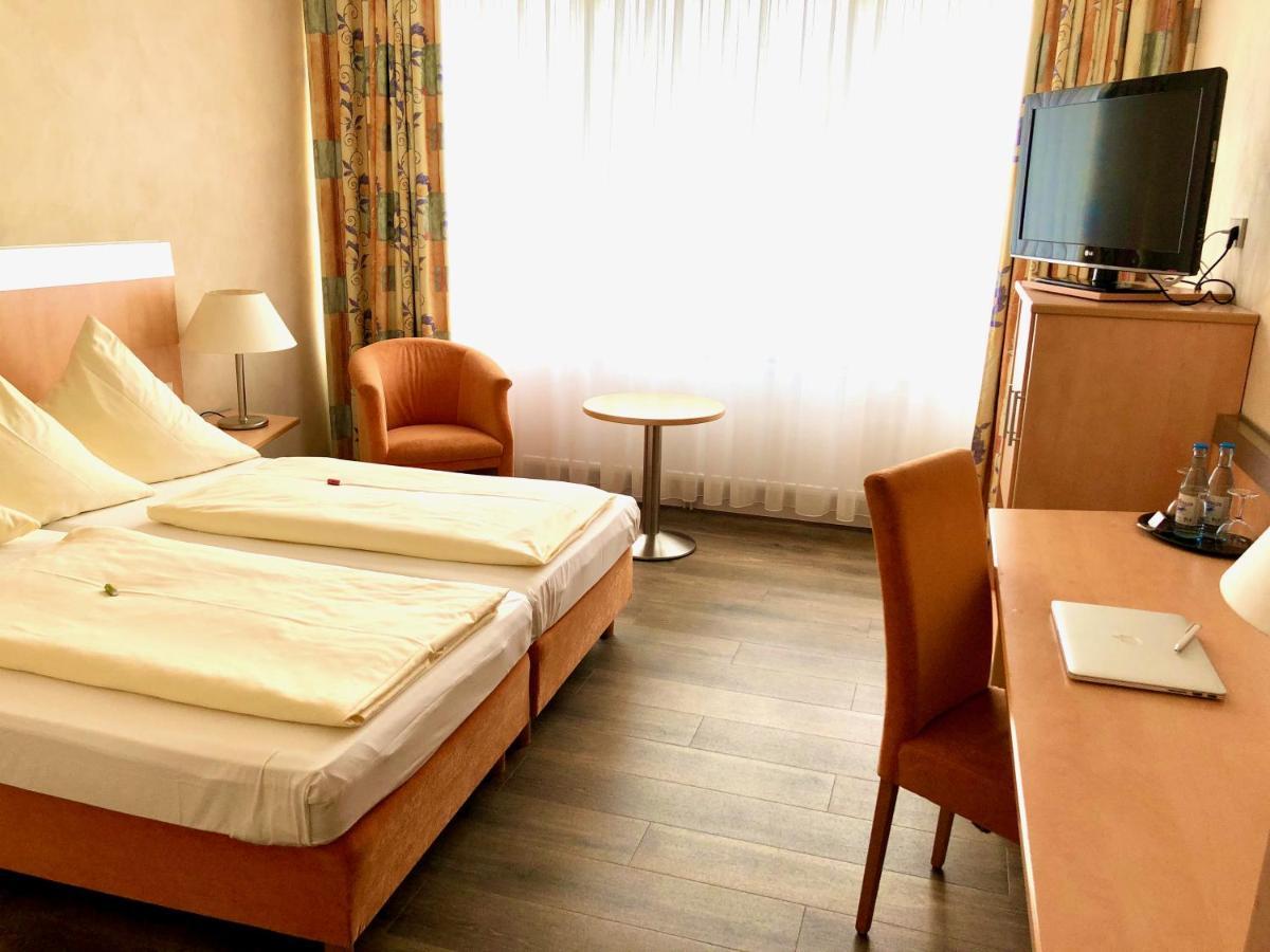 Hotel Central فرانكنتال المظهر الخارجي الصورة